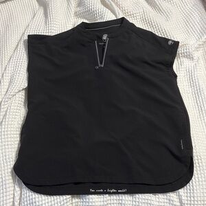 Healing Hands 360 scrub top